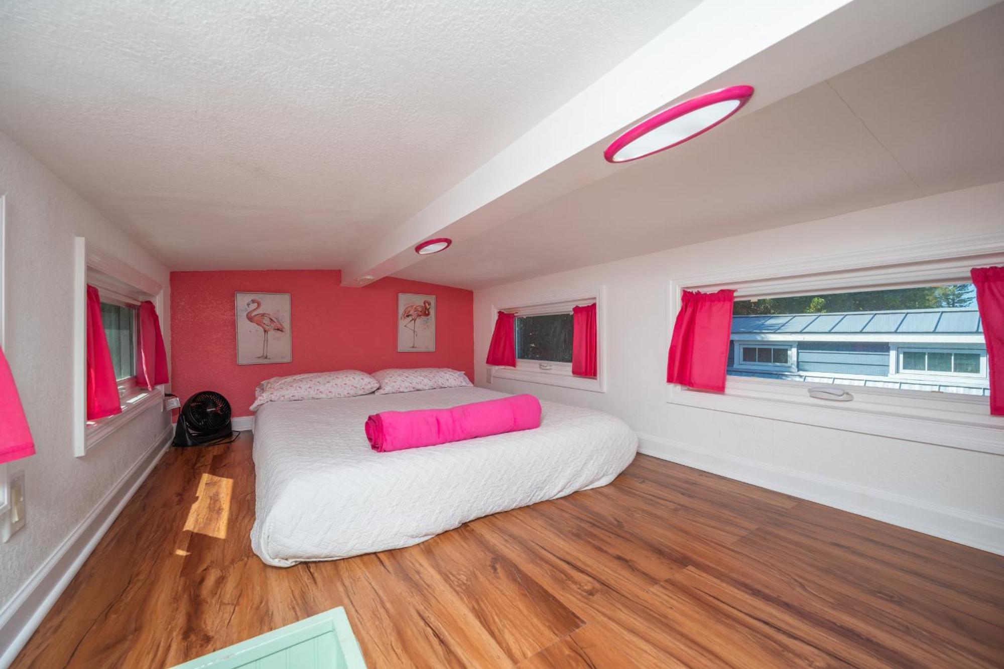 Tiny House Siesta Villa Sarasota Exterior photo