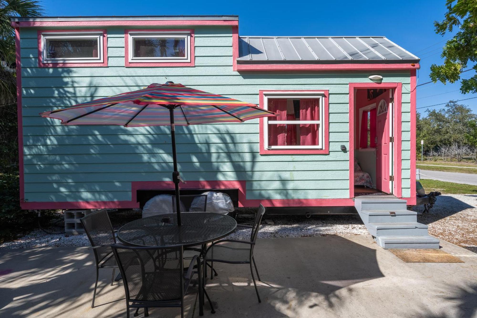 Tiny House Siesta Villa Sarasota Exterior photo
