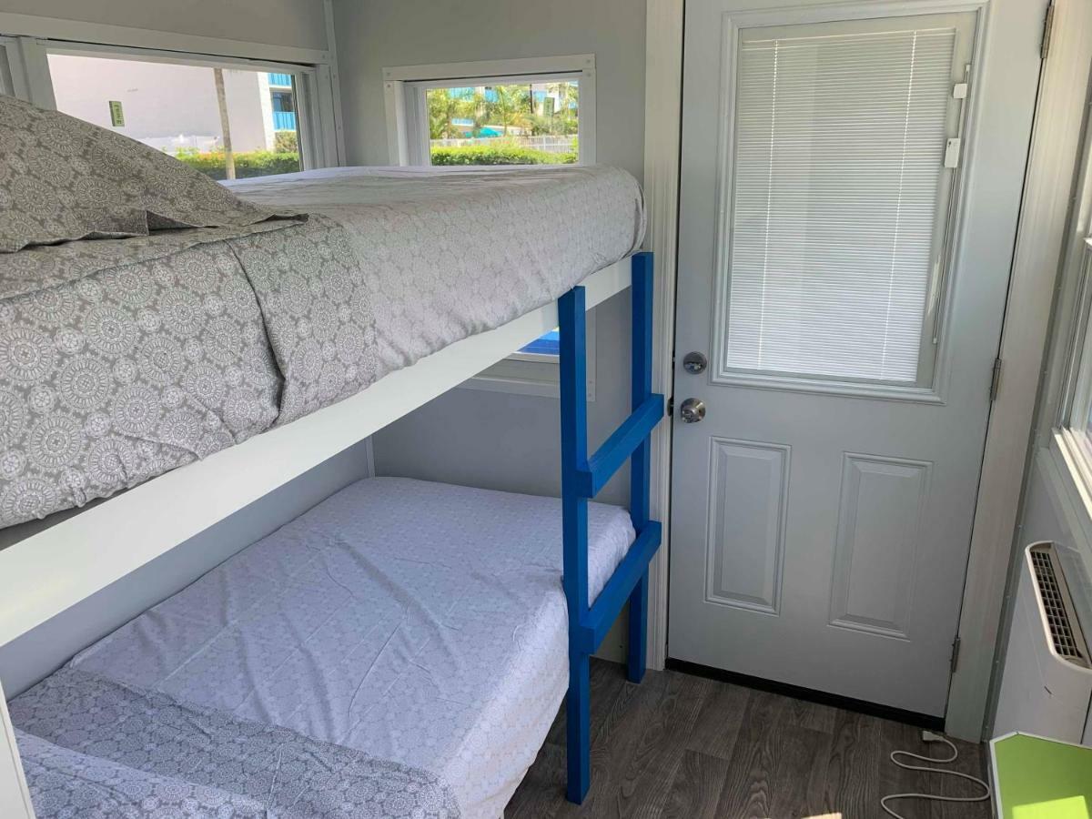 Tiny House Siesta Villa Sarasota Exterior photo