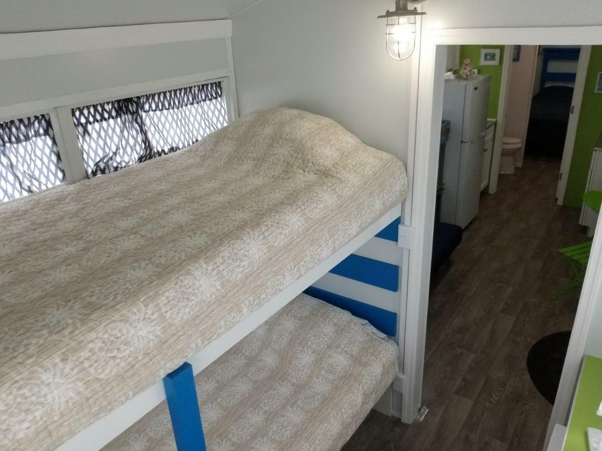 Tiny House Siesta Villa Sarasota Exterior photo